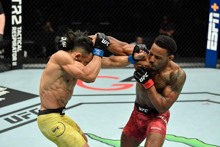 UFC Fight Island 8 Results: Lerone Murphy Vs. Douglas Silva ...