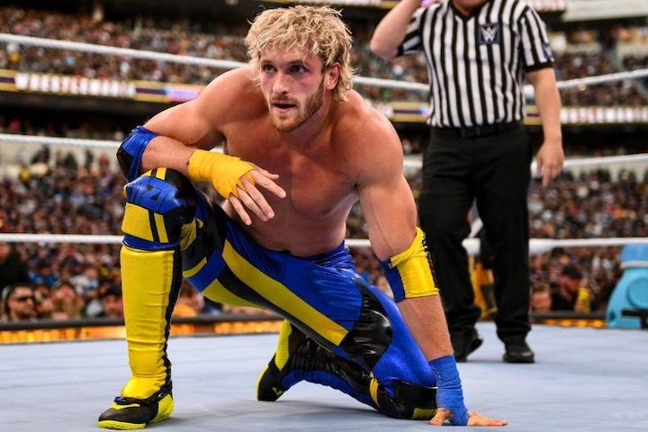 Logan Paul Gets Into Heated Brawl With Fan At Brother Jake P...