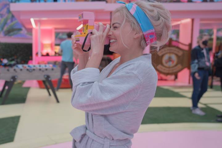 Margot Robbie Set To Get Huge Salary For Mega Blockbuster 'B...