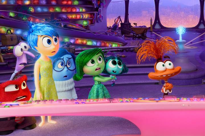 Box Office: 'Inside Out 2' Overtakes Original Film's Full Ru...