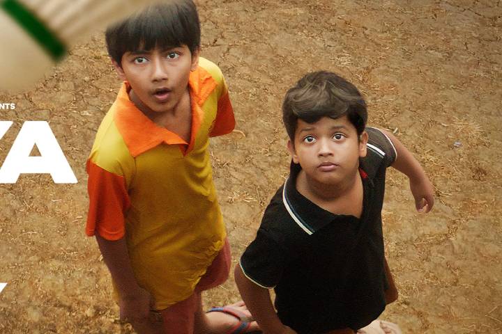 Among Big Spectacles, A Little Chidiya Spreads Its Wings