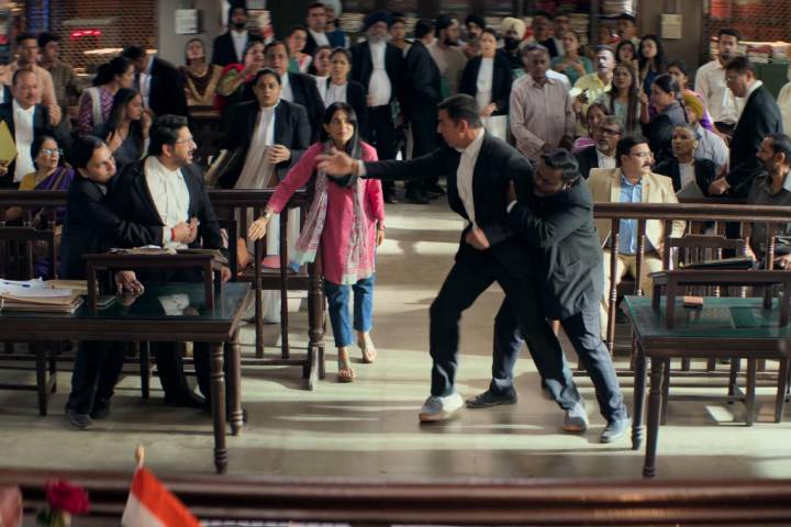 Akshay Kumar, Arshad Warsi's Jolly LLB 3 Crosses 100 Crore M...