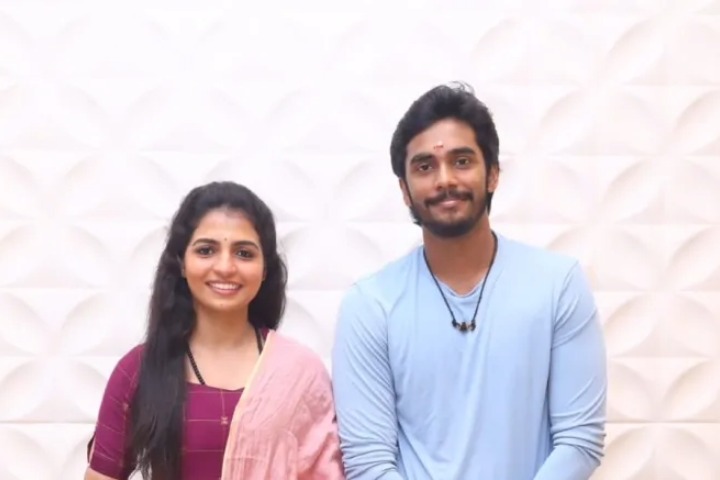 Kasthuri Raja Flags Off NEEK Actor Pavishs Next Film with a ...