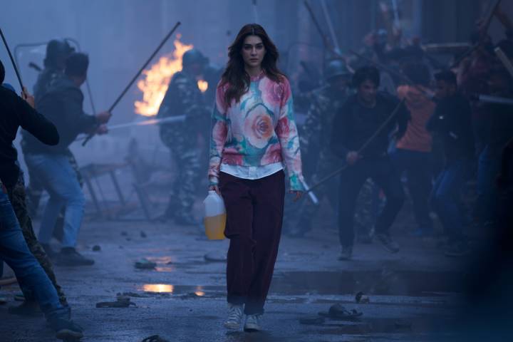 Tere Ishk Mein Box Office: The Romantic Drama Crosses 100 Cr...