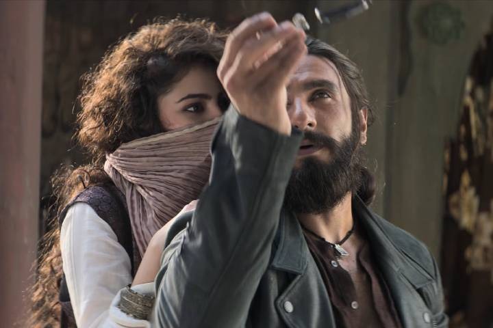 Dhurandhar Day 1 live Report: The Spy Thriller Sees Solid Ad...