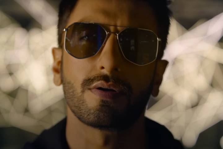 Don 3 Cast: Ranveer Singh Steps Back From Farhan Akhtar's Gangster Film