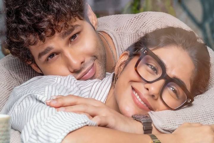 Siddhant Chaturvedi, Mrunal Thakur's Do Deewane Seher Mein, ...