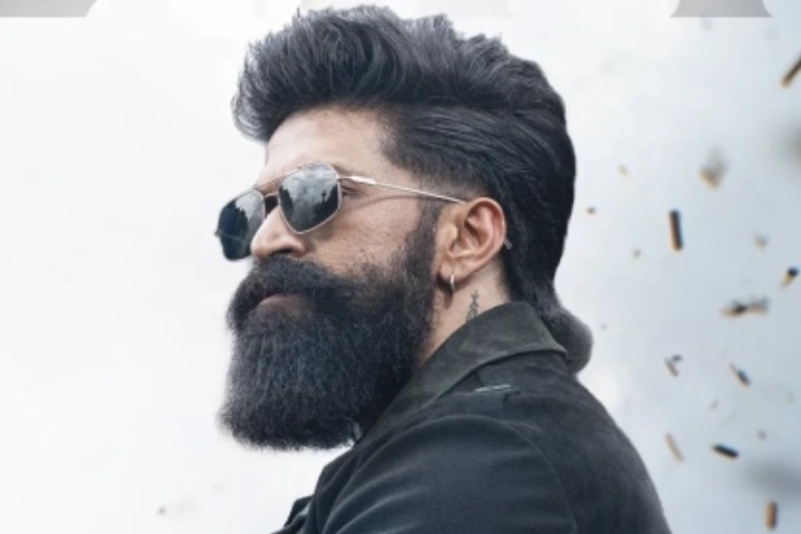 Toxic Debuts Yash's Clean-Shaven Avatar And Fuels Intense Du...