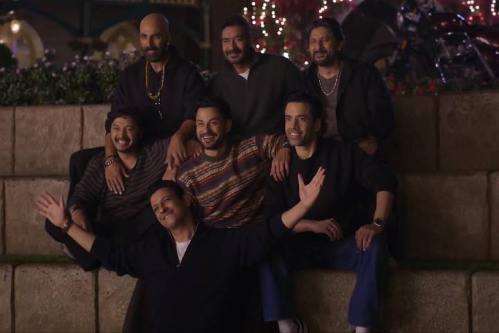 Rohit Shetty and Ajay Devgn Officially Announce Golmaal 5 Wi...