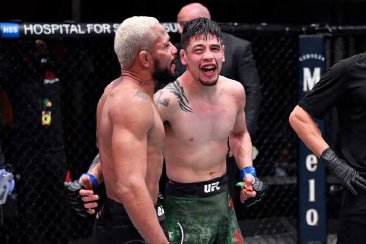 UFC Universe Reacts To Brandon Moreno Becoming The New Flywe...