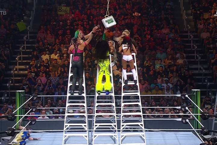 WWE MITB 2021 Results: Women's Money in the Bank Ladder Full...