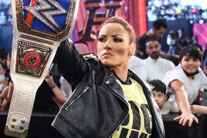 WWE Women’s SmackDown & Raw Championship Exchanged On SmackDown 10/22/21