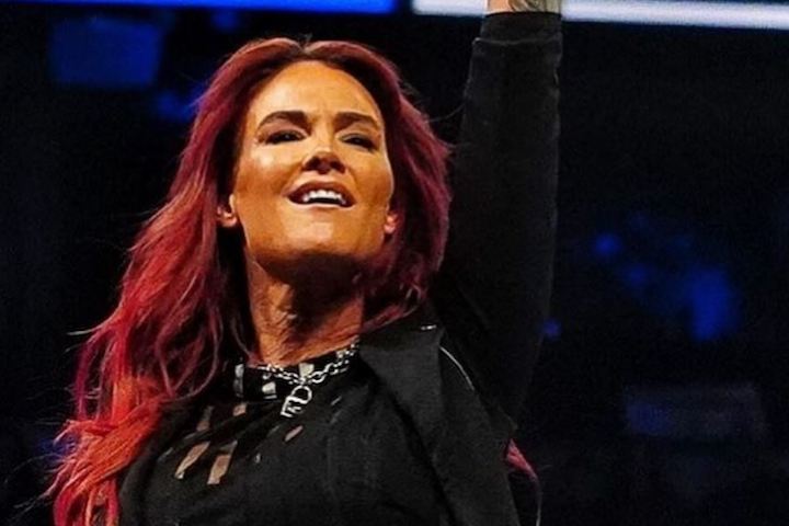 Lita Reveals Her Match Against Becky Lynch At WWE Eliminatio...