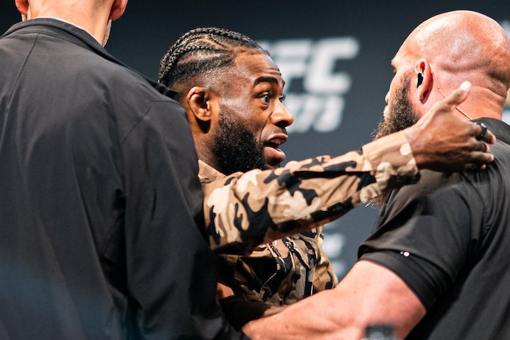 UFC 273 Live Weigh-In Coverage, Results