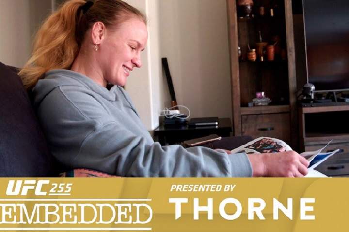 UFC 255 Embedded: Vlog Series - Episode 1: Champ Deiveson Fi...