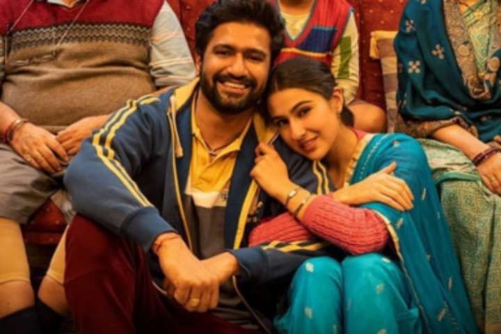 Vicky Kaushal and Sara Ali Khan's 'Zara Hatke Zara Bachke' H...