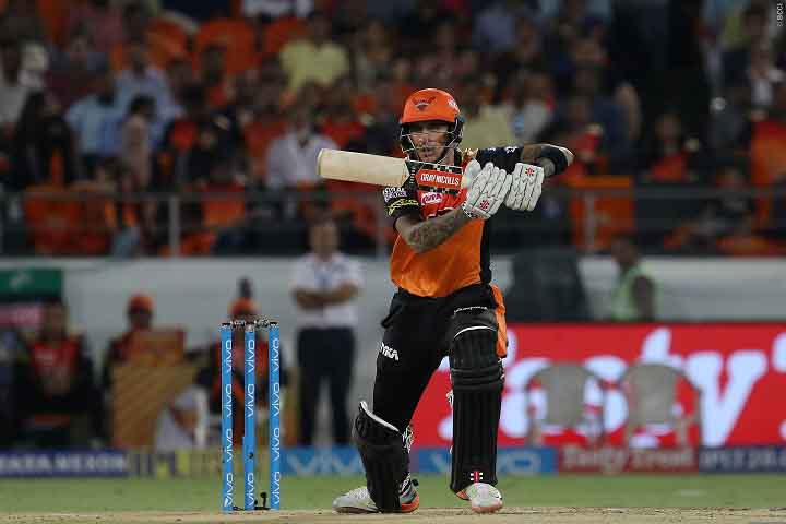 All-round SRH reclaimed top spot
