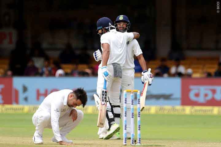 I used to Rashid's bowling - Shikhar Dhawan