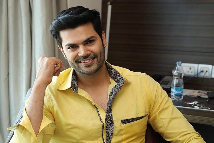 Ganesh Venkatram makes his Bollywood Debut with 'Guns Of Ban...