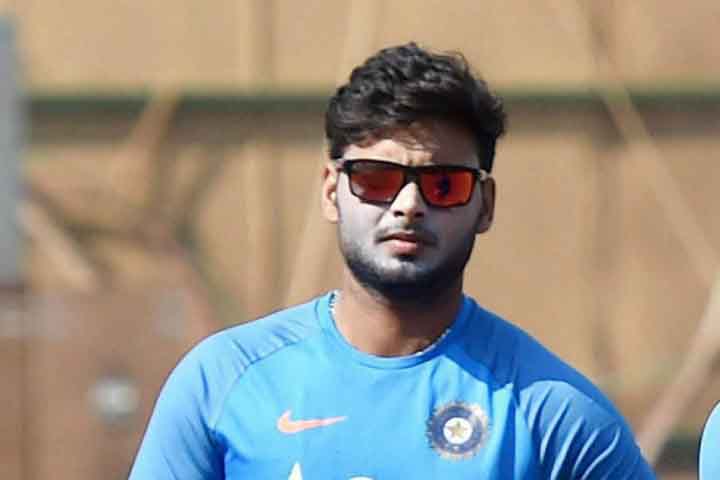 Pant Gets Maiden Test Call-Up, Bhuvneshwar Misses Out For En...