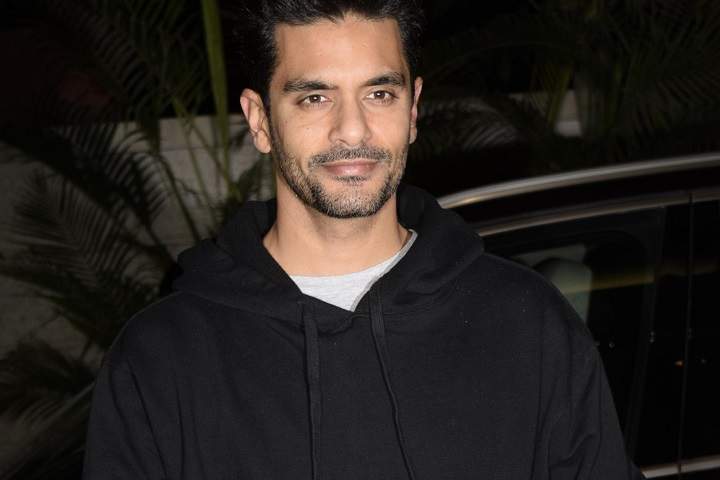 Angad supports Neha over 'Roadies' remark on Insta post