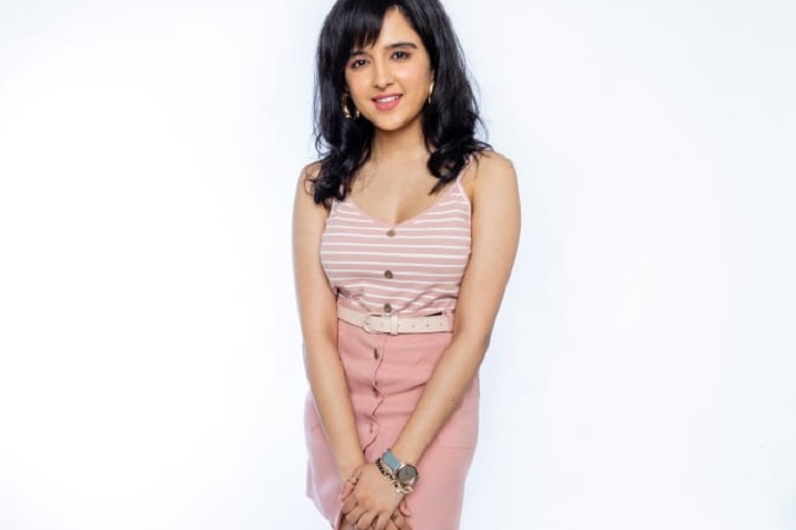 Shirley Setia: I get nervous and scared while talking to str...