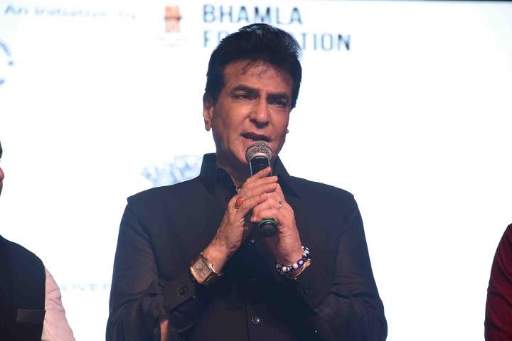 Jeetendra: My friendship with Rishi always stood the test of...