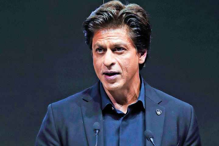 Shah Rukh Khan's fan club donates to actor's Meer Foundation...