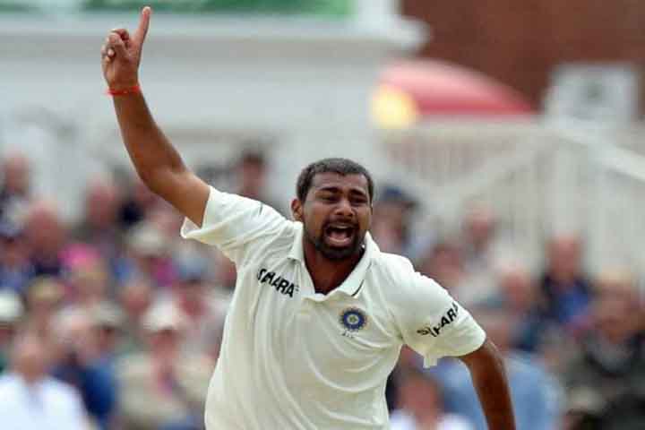 Praveen Kumar Retires From Professional Cricket