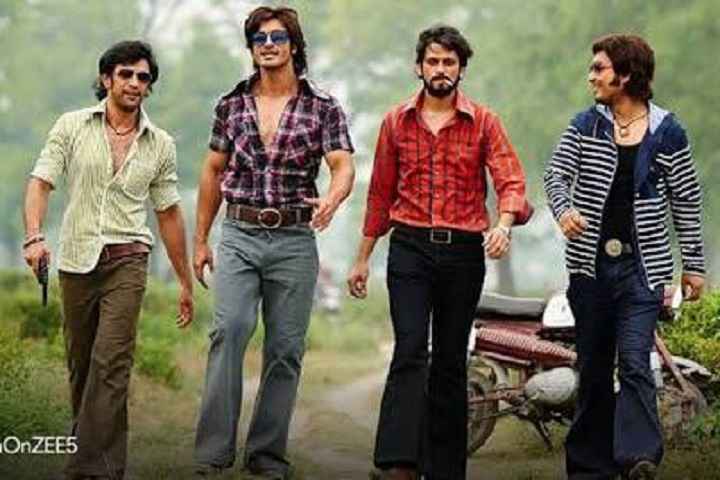 Yaara Review: Public Reaction On Amit Sadh And Vidyut Jammwa...