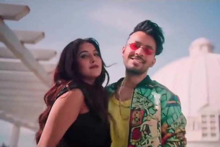 Shehnaaz Gill Thanks Tony Kakkar For Kurta Pajama Song And W...