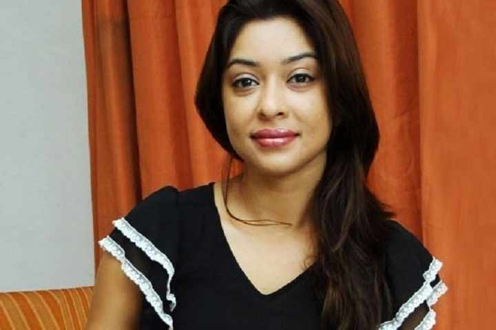 'India, If I Am Found Hanging From The Ceiling, Remember Thi...