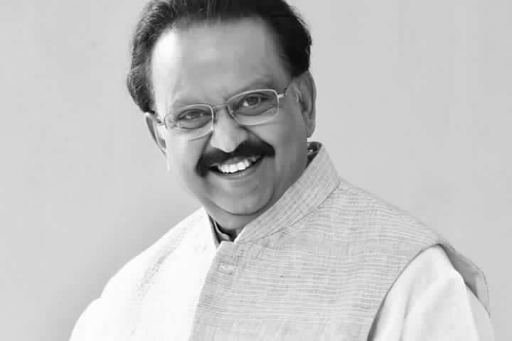 PM Narendra Modi, Rajinikanth, Mohanlal, Akshay Kumar, And O...