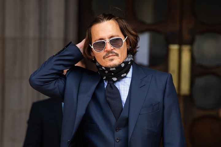 Johnny Depp Left 'Fantastic Beasts' After Warner Bros Asked ...