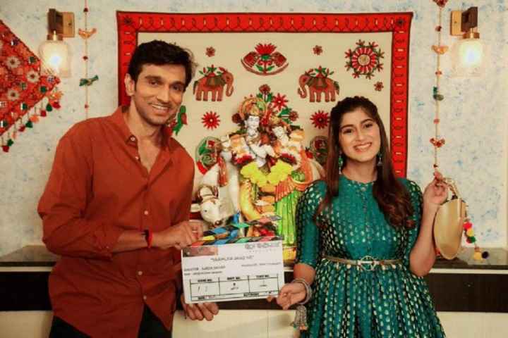 Scam 1992 Fame Pratik Gandhi To Star in a Gujarati Romantic ...