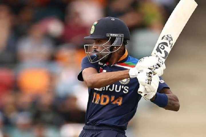 Hardik Pandya And Shubman Gill Among The Gainers As BCCI Ann...