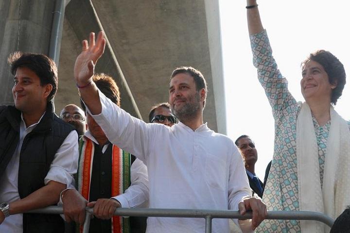 PM Has Stolen Money From The Uttar Pradesh And The Air Force...