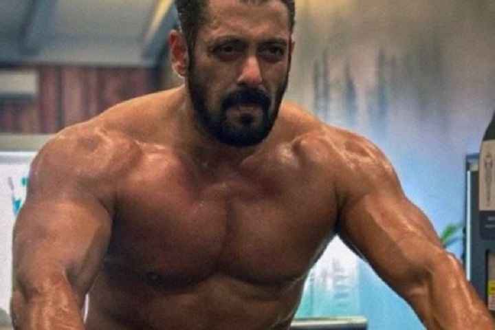 Salman Khan Sets Internet On Fire As He Shared An Intense Tr...