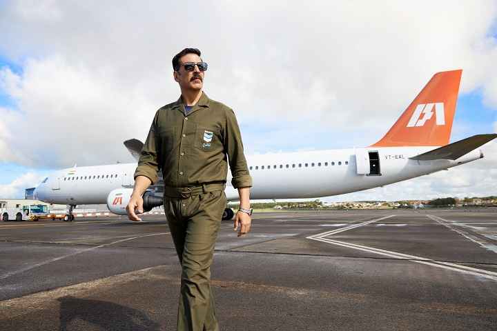 Cinema Chains Express Gratitude Towards Akshay Kumar For Rel...