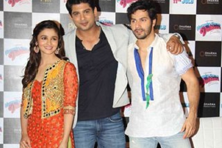 Varun Dhawan And Alia Bhatt Remember 'Humpty Sharma Ki Dulha...