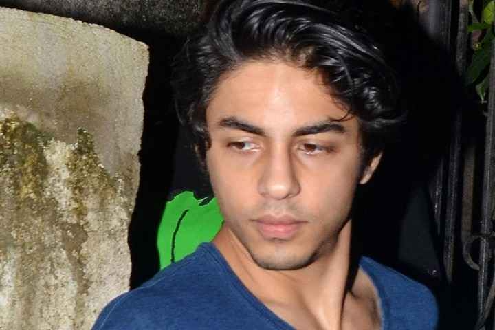 Shah Rukh Khan's Son Aryan Questioned By NCB After Drugs Rai...