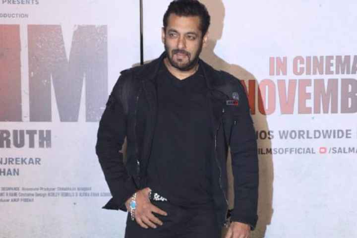 Salman Khan Urges Fans To Watch Not Only 'Antim' But Also So...