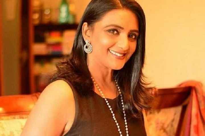 Akshay Kumar's Former Co-star To Make Her Digital Debut Oppo...