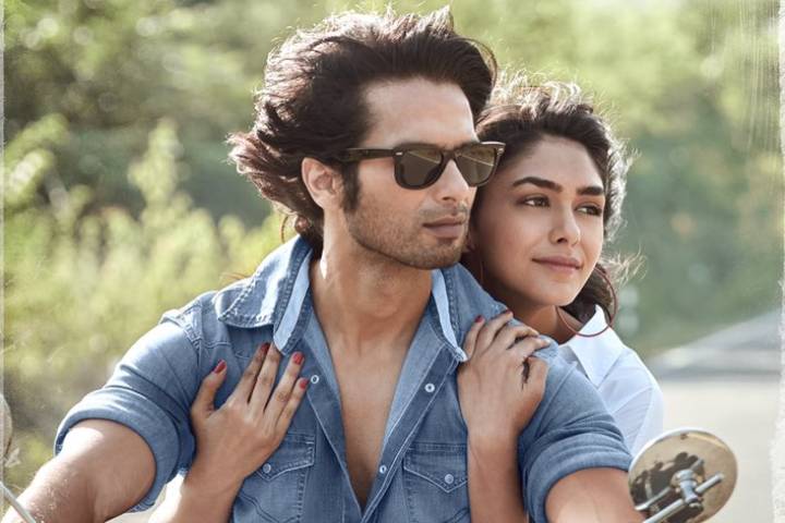 Ahead Of Baliye Re Song Release, New Poster Of Jersey Is Out