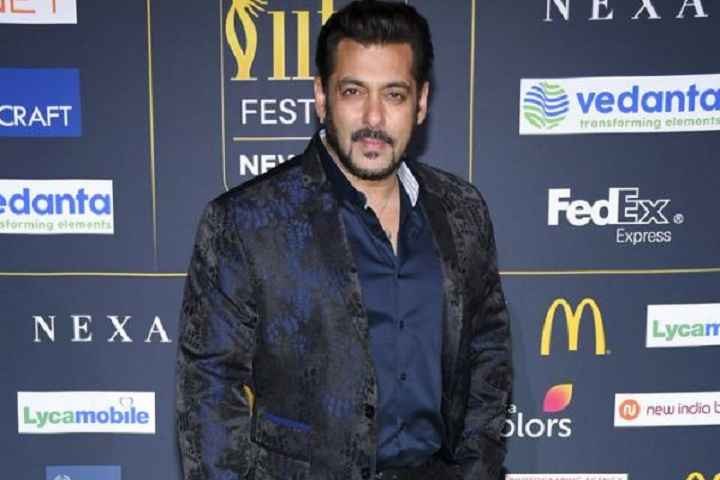 Salman Khan To Host IIFA Awards 2022 In Abu Dhabi