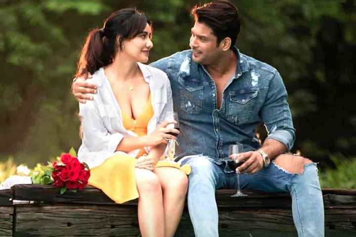 Music Video 'Dil Ko Karaar Aaya' Featuring Sidharth Shukla A...