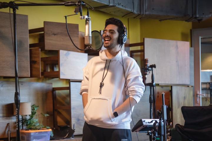 Armaan Malik on completing 14 yrs in music: Greatest gift an...