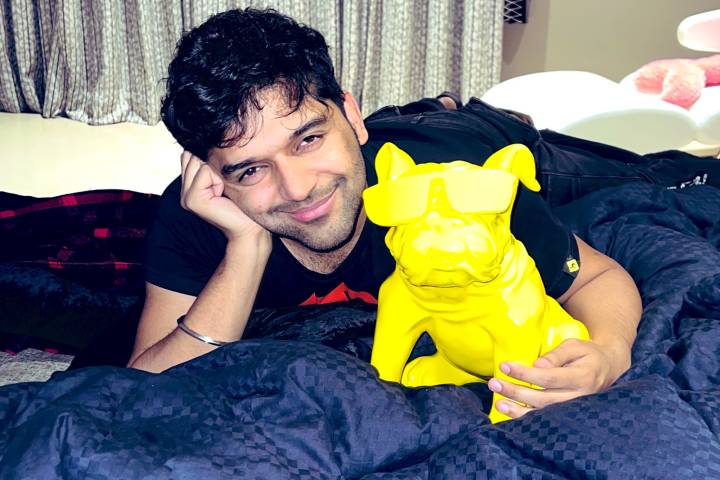 Guru Randhawa first Indian male singer to cross 30 million f...