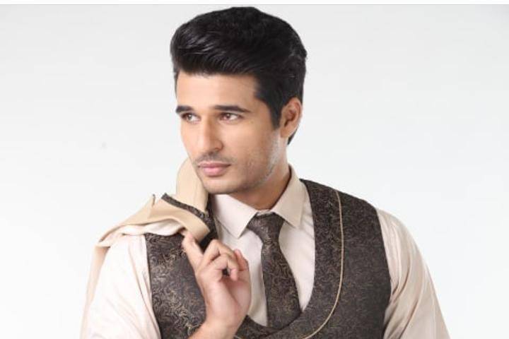 Puneett Chouksey is open to dating someone from the entertai...