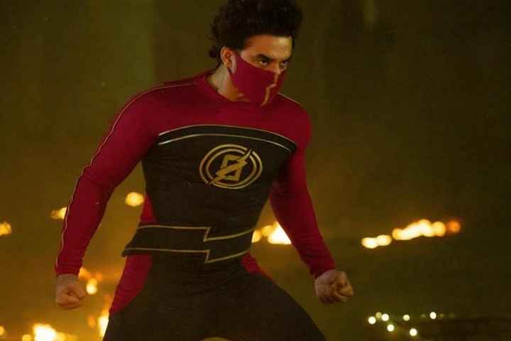 At 'RRR' Event, Rajamouli Applauds Tovino's 'Minnal Murali'